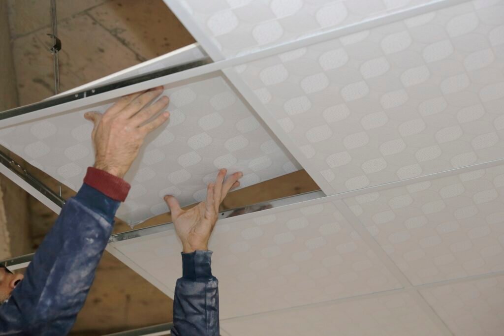 Installation of suspended ceilingsand lighting